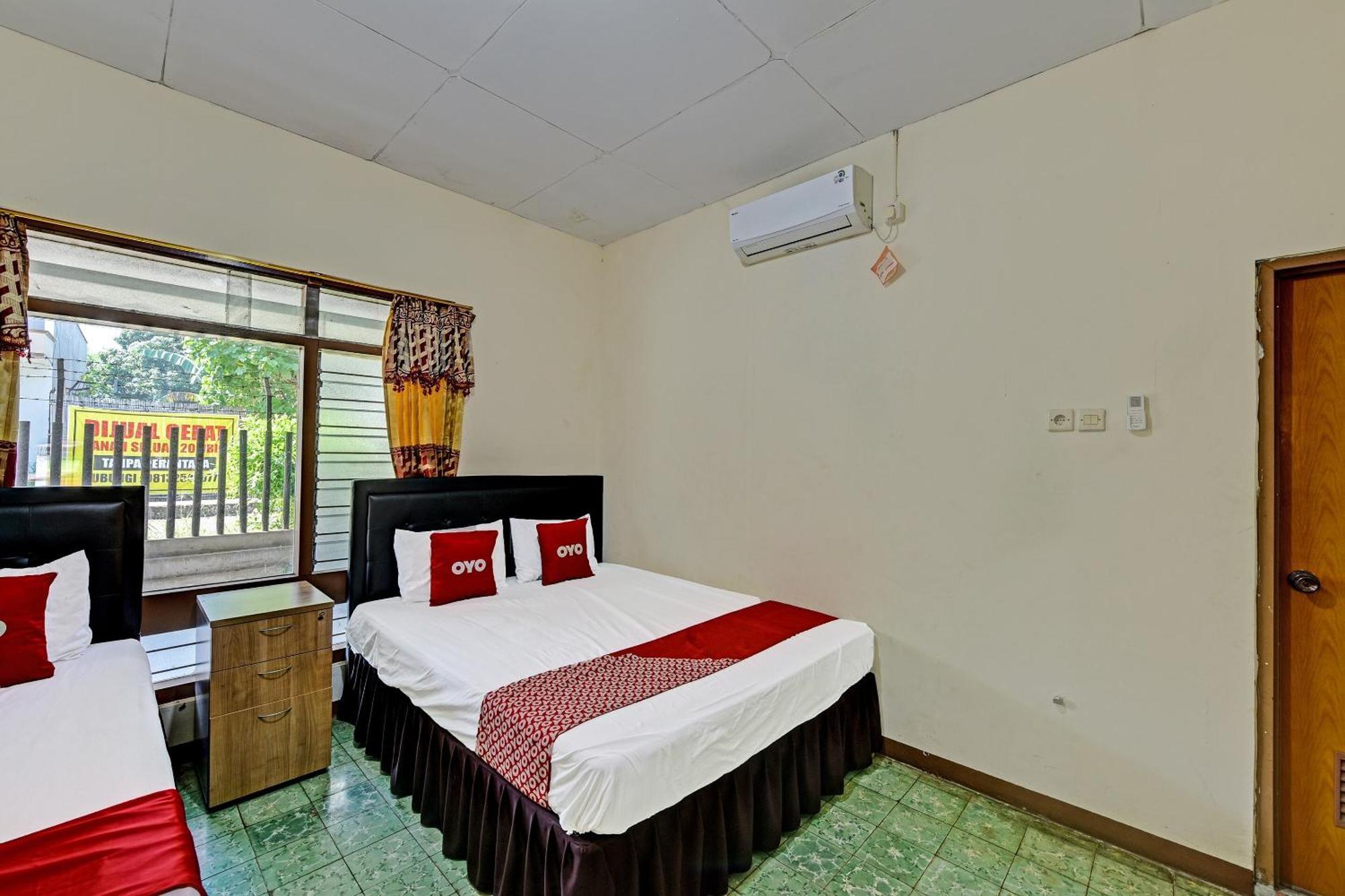 Oyo 90443 Hotel New Kartika In Cilopadang Zewnętrze zdjęcie
