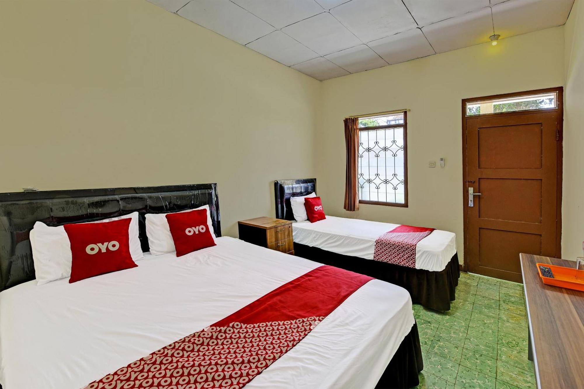 Oyo 90443 Hotel New Kartika In Cilopadang Zewnętrze zdjęcie